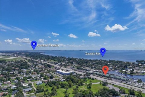 Condo in Sarasota, Florida, 3 rooms  № 1901548 - photo 29