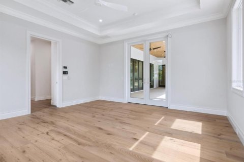 Villa ou maison à vendre à Sarasota, Floride: 4 chambres, 379.69 m2 № 1733167 - photo 25