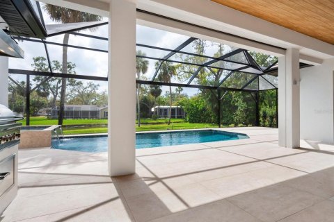 Villa ou maison à vendre à Sarasota, Floride: 4 chambres, 379.69 m2 № 1733167 - photo 11