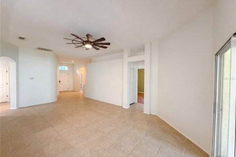 Casa en venta en Lutz, Florida, 4 dormitorios, 166.11 m2 № 2198561 - foto 7