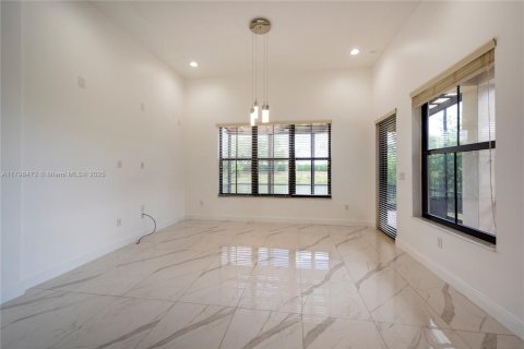 Villa ou maison à vendre à Cooper City, Floride: 4 chambres, 215.53 m2 № 1946896 - photo 14