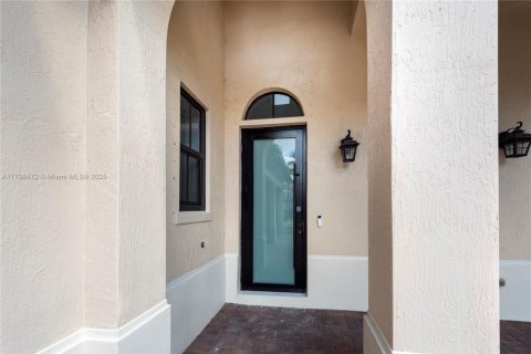 Villa ou maison à vendre à Cooper City, Floride: 4 chambres, 215.53 m2 № 1946896 - photo 3