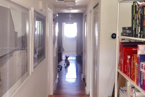 Apartment in Miami, Florida 2 bedrooms, 109.16 sq.m. № 1945911 - photo 13