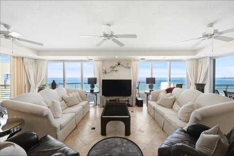 Copropriété à louer à Clearwater, Floride: 4 chambres, 432.55 m2 № 2237758 - photo 3