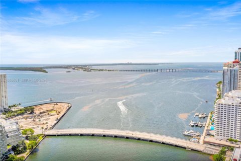 Condo in Miami, Florida, 2 bedrooms № 2247277 - photo 29