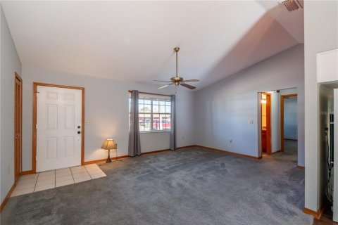 House in Ocala, Florida 3 bedrooms, 114.46 sq.m. № 1542783 - photo 18