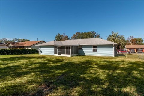 House in Ocala, Florida 3 bedrooms, 114.46 sq.m. № 1542783 - photo 10