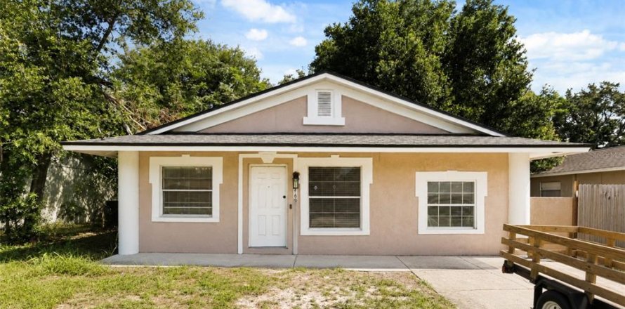 House in Apopka, Florida 3 bedrooms, 120.03 sq.m. № 2209319