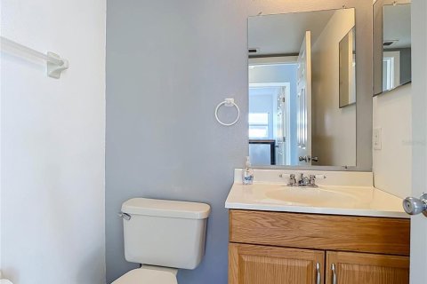 Villa ou maison à vendre à Kissimmee, Floride: 4 chambres, 264.49 m2 № 2390856 - photo 26