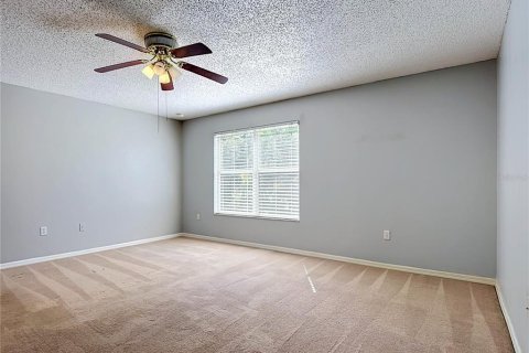 Villa ou maison à vendre à Kissimmee, Floride: 4 chambres, 264.49 m2 № 2390856 - photo 24