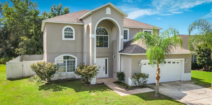 Villa ou maison à Kissimmee, Floride 4 chambres, 264.49 m2 № 2390856