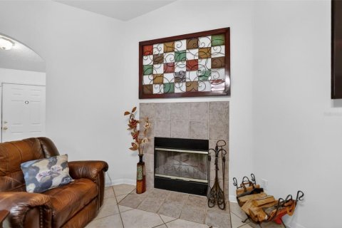 House in Leesburg, Florida 5 bedrooms, 221.2 sq.m. № 2106122 - photo 24