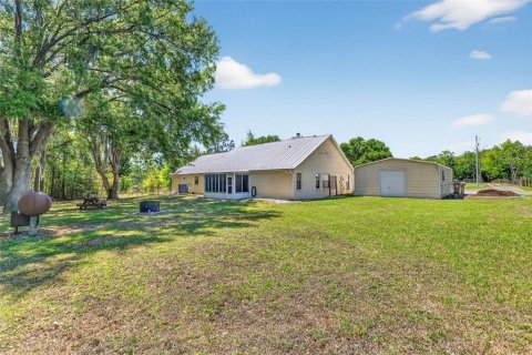 House in Leesburg, Florida 5 bedrooms, 221.2 sq.m. № 2106122 - photo 17