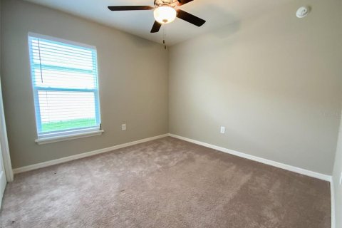 Casa en venta en Zephyrhills, Florida, 3 dormitorios, 138.7 m2 № 1919397 - foto 21