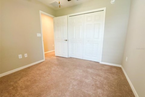 Casa en venta en Zephyrhills, Florida, 3 dormitorios, 138.7 m2 № 1919397 - foto 22