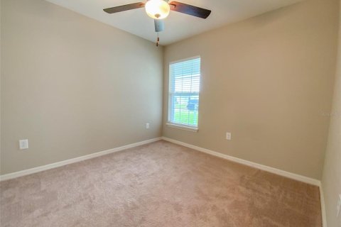 Casa en venta en Zephyrhills, Florida, 3 dormitorios, 138.7 m2 № 1919397 - foto 23
