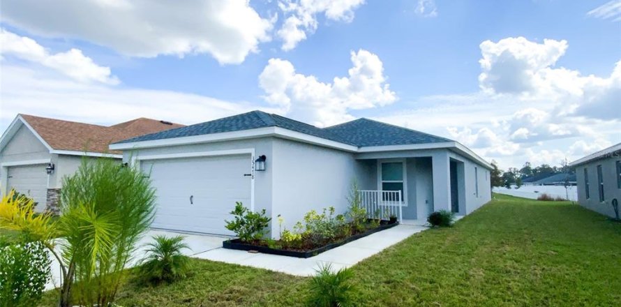 Casa en Zephyrhills, Florida 3 dormitorios, 138.7 m2 № 1919397