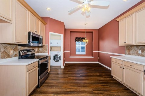 Casa en venta en Land O' Lakes, Florida, 4 dormitorios, 240.43 m2 № 1581923 - foto 14