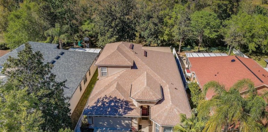Casa en Land O' Lakes, Florida 4 dormitorios, 240.43 m2 № 1581923