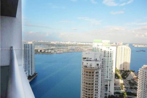 Copropriété à louer à Miami, Floride: 2 chambres, 121.98 m2 № 1770744 - photo 7