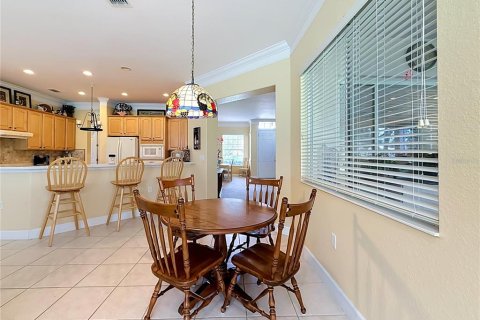 House in Summerfield, Florida 2 bedrooms, 227.24 sq.m. № 2197620 - photo 12