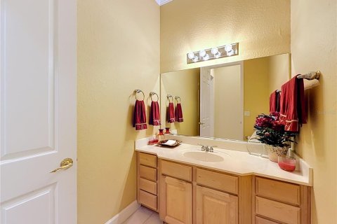 House in Summerfield, Florida 2 bedrooms, 227.24 sq.m. № 2197620 - photo 26