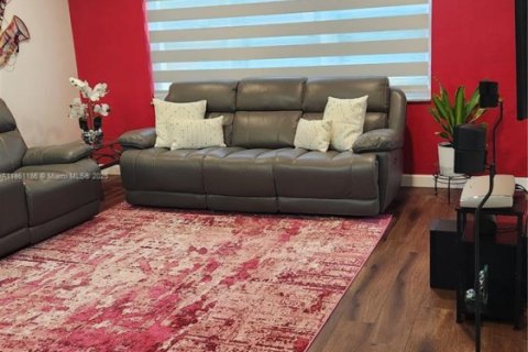 Condo in Plantation, Florida, 1 bedroom  № 1961565 - photo 9