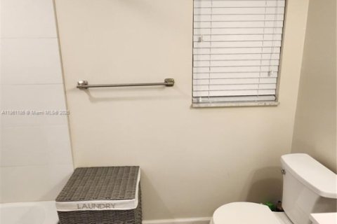 Condo in Plantation, Florida, 1 bedroom  № 1961565 - photo 23