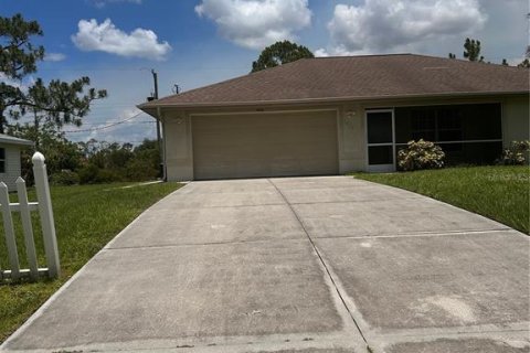 House in North Port, Florida 3 bedrooms, 116.03 sq.m. № 1832832 - photo 3
