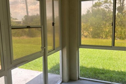 Villa ou maison à vendre à North Port, Floride: 3 chambres, 116.03 m2 № 1832832 - photo 17