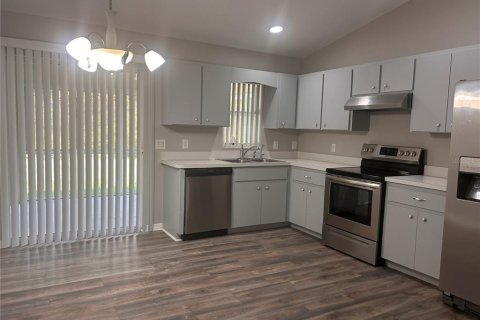 Villa ou maison à vendre à North Port, Floride: 3 chambres, 116.03 m2 № 1832832 - photo 6
