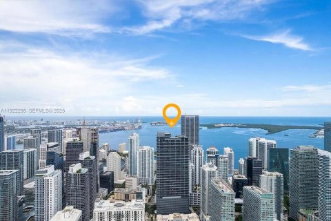Condo in Miami, Florida, 1 bedroom  № 2076769 - photo 23