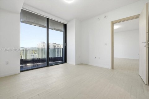 Condo in Miami, Florida, 1 bedroom  № 2076769 - photo 18