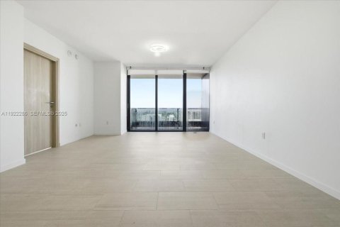 Condo in Miami, Florida, 1 bedroom  № 2076769 - photo 13