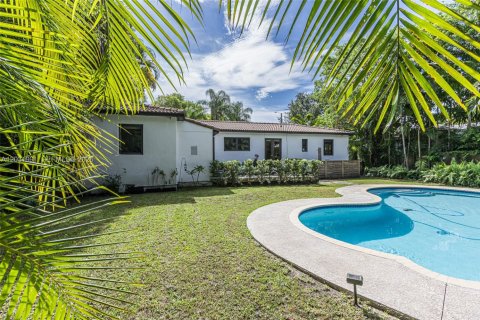 House in Miami Shores, Florida 3 bedrooms, 116.31 sq.m. № 2174113 - photo 29