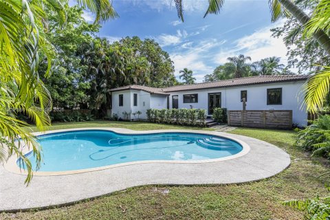 House in Miami Shores, Florida 3 bedrooms, 116.31 sq.m. № 2174113 - photo 30