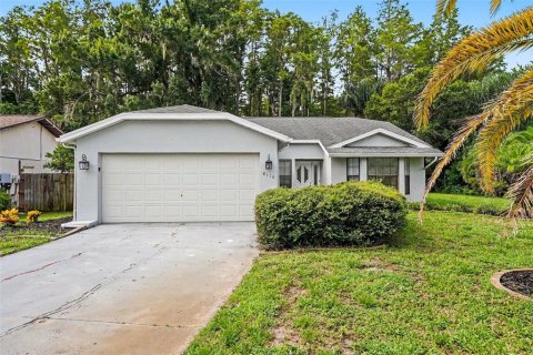 House in New Port Richey, Florida 3 bedrooms, 134.34 sq.m. № 2266977