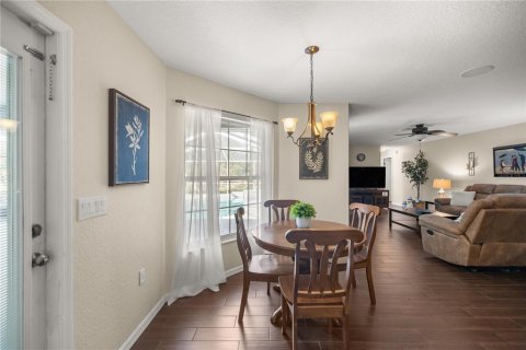 House in Ocala, Florida 4 bedrooms, 274.34 sq.m. № 1440818 - photo 13