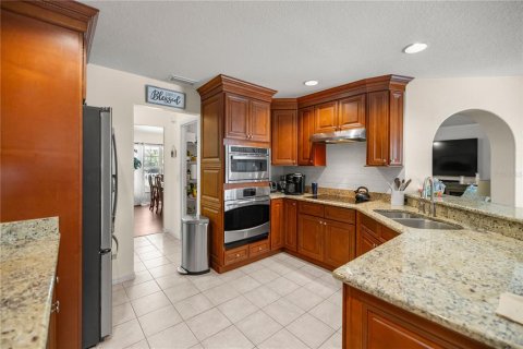 House in Ocala, Florida 4 bedrooms, 274.34 sq.m. № 1440818 - photo 10
