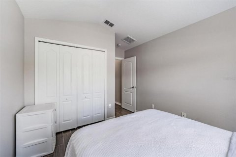 House in Wesley Chapel, Florida 3 bedrooms, 151.62 sq.m. № 1827741 - photo 18