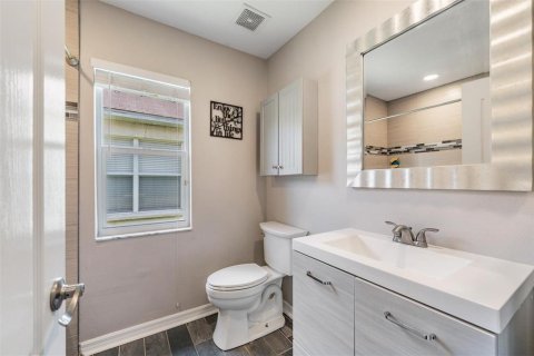 House in Wesley Chapel, Florida 3 bedrooms, 151.62 sq.m. № 1827741 - photo 19