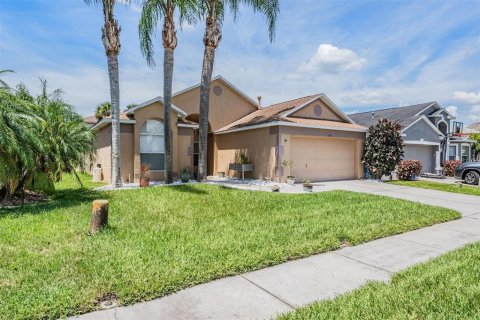 House in Wesley Chapel, Florida 3 bedrooms, 151.62 sq.m. № 1827741 - photo 1