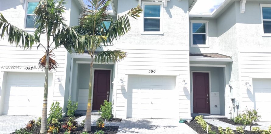 Touwnhouse à Port St. Lucie, Floride 3 chambres, 151.9 m2 № 2402240