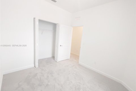 Touwnhouse à louer à Port St. Lucie, Floride: 3 chambres, 151.9 m2 № 2402240 - photo 18
