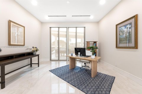 House in Lighthouse Point, Florida 5 bedrooms, 509.75 sq.m. № 1979961 - photo 24