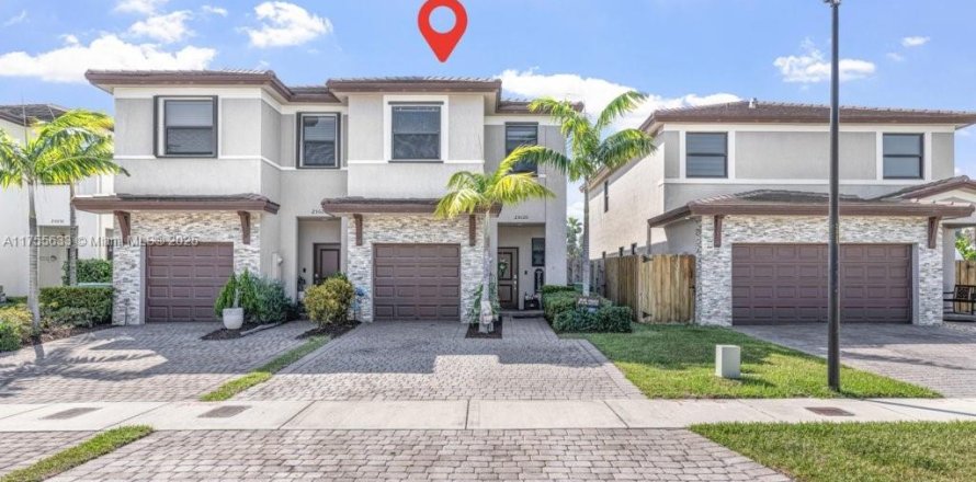 Townhouse in Homestead, Florida 3 bedrooms, 140.65 sq.m. № 1501960