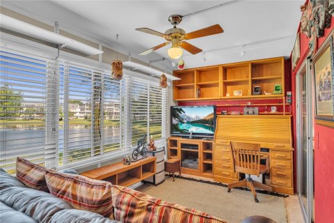 Copropriété à vendre à Deerfield Beach, Floride: 2 chambres, 91.32 m2 № 2082724 - photo 6