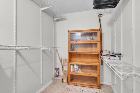 Copropriété à vendre à Deerfield Beach, Floride: 2 chambres, 91.32 m2 № 2082724 - photo 21