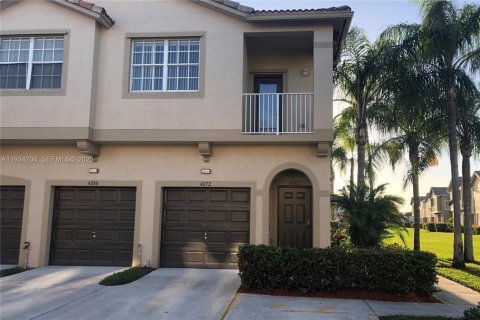 Condo in Miramar, Florida, 2 bedrooms  № 1994281 - photo 7