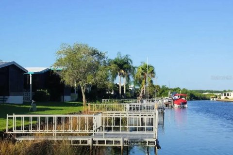 Apartamento en alquiler en North Port, Florida, 2 dormitorios, 124.4 m2 № 1820662 - foto 25